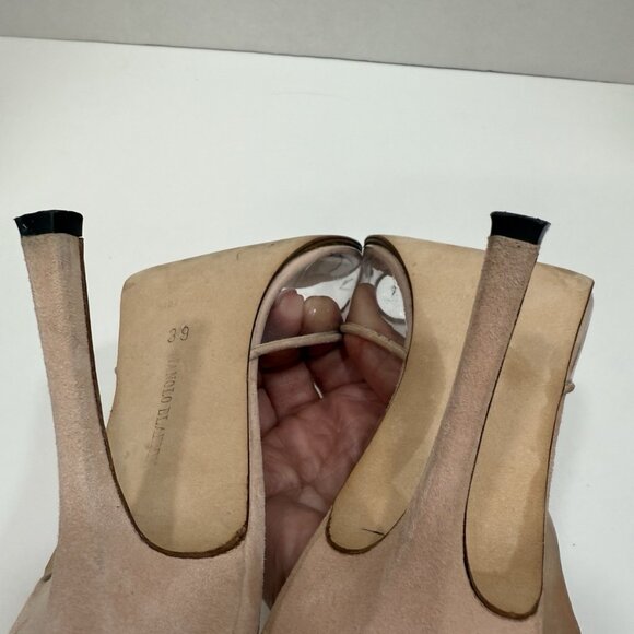 MANOLO BLAHNIK Jadifa Clear Suede Heel Light Pink Color - Picture 5 of 7